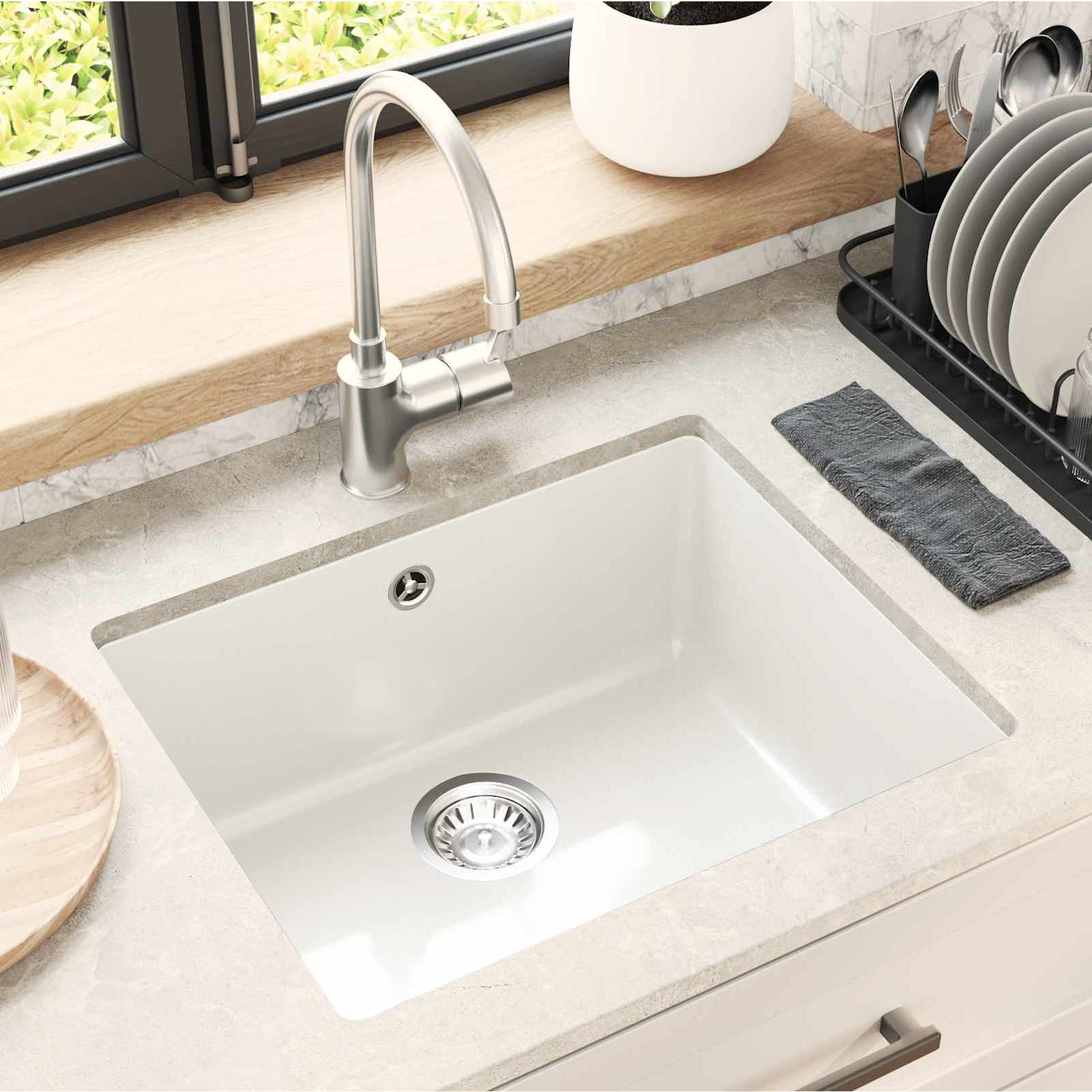 Allas Valkoinen 530 X 460 Mm 80% Kvartsia Ja 20% Hartsia
