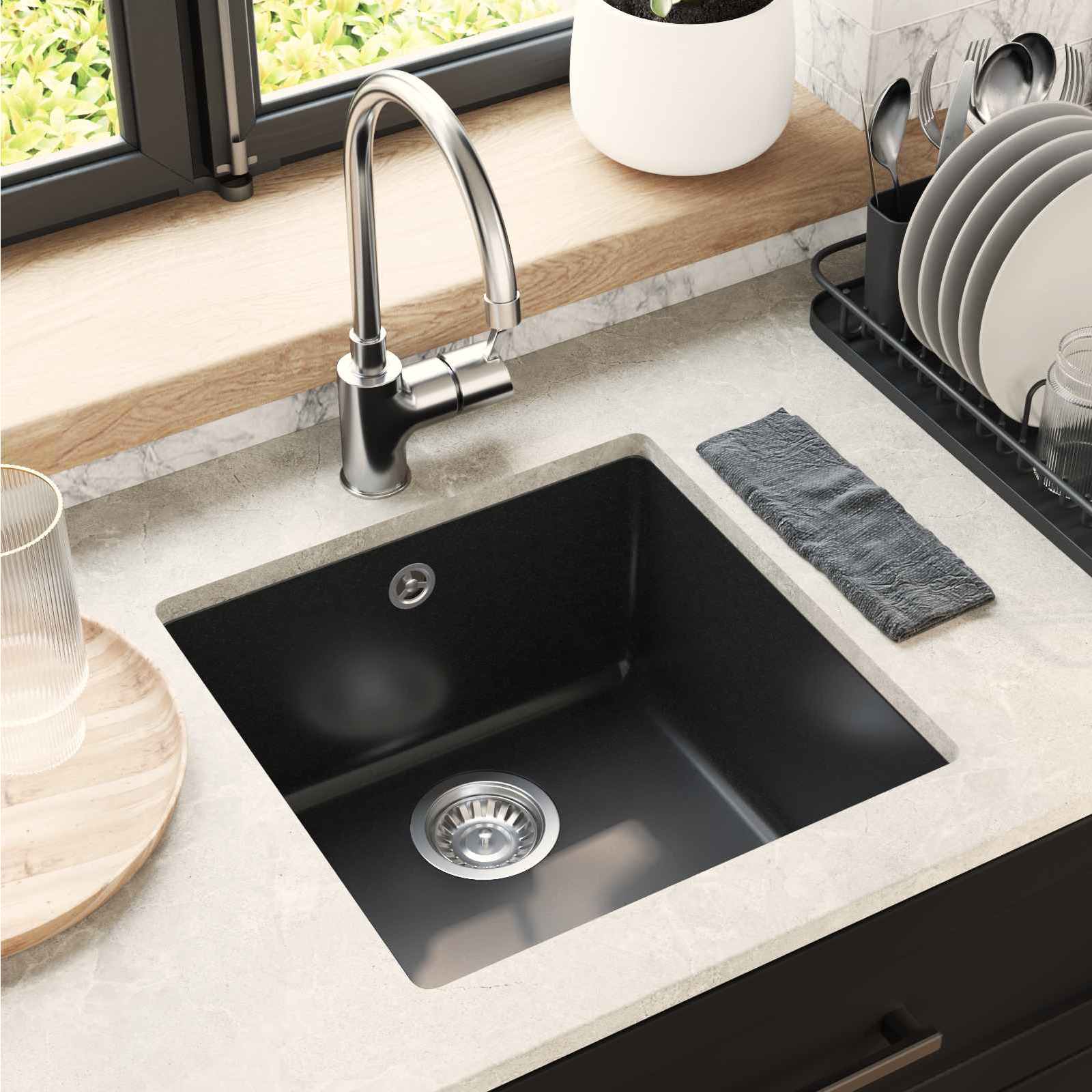 Allas Musta 430 X 460 Mm 80% Kvartsia Ja 20% Hartsia