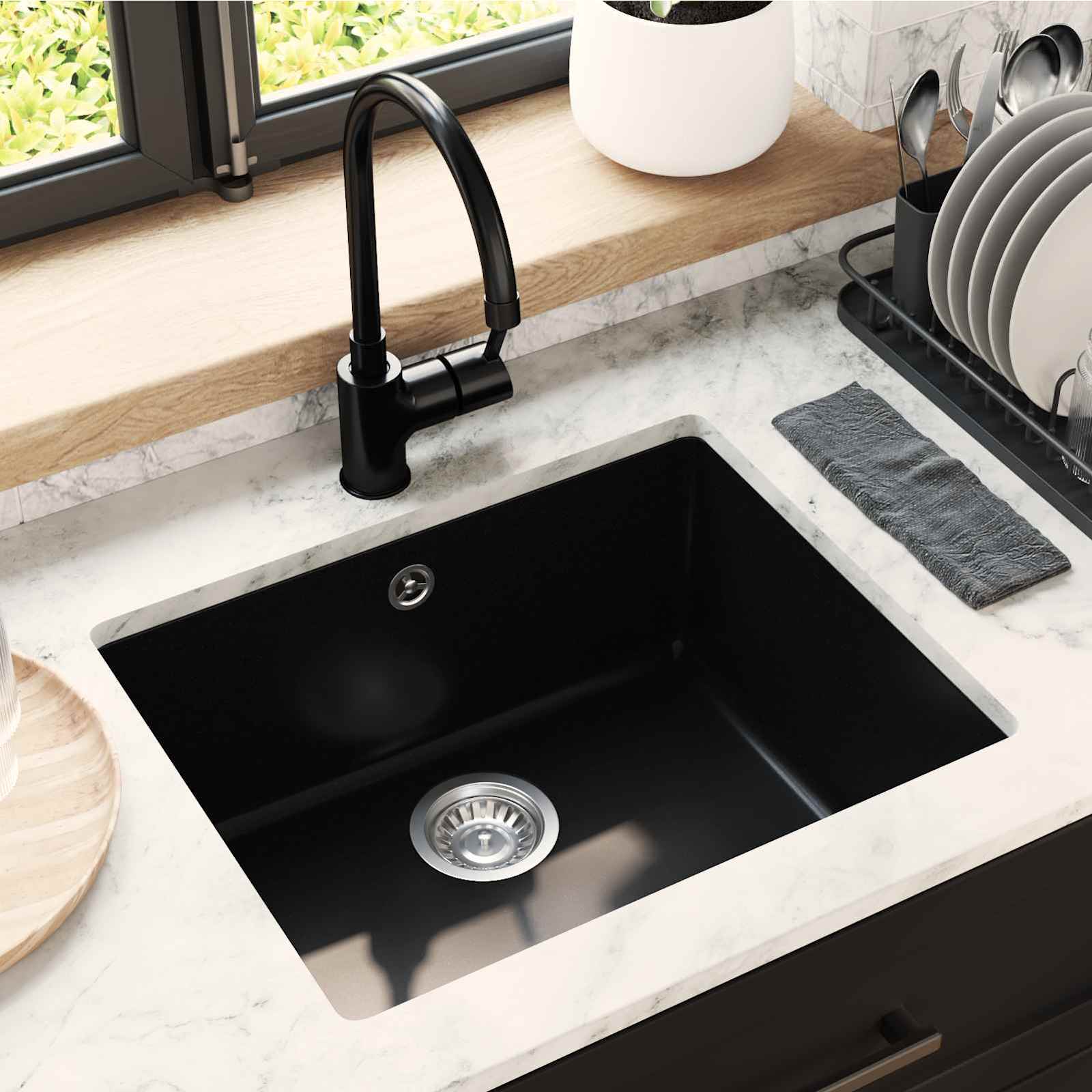 Allas Musta 530 X 460 Mm 80% Kvartsia Ja 20% Hartsia